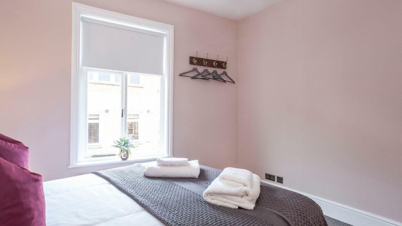 Stylish And Most Central 2 Bed -Free Parking Йорк Экстерьер фото