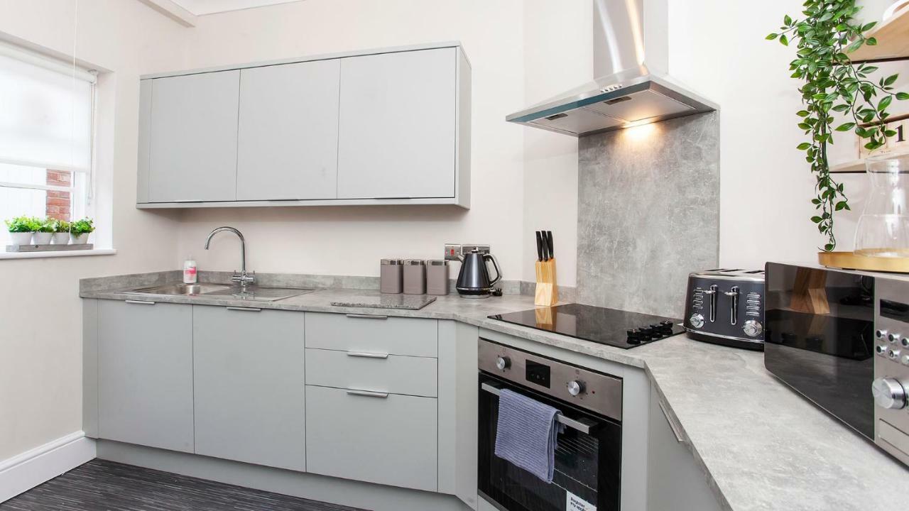 Stylish And Most Central 2 Bed -Free Parking Йорк Экстерьер фото